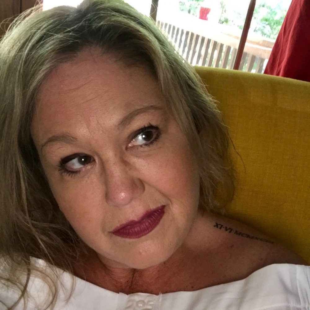 Meet your Posher, Beth